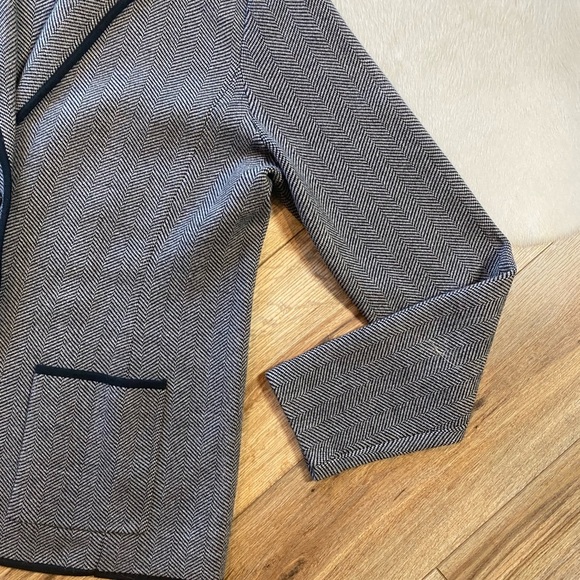Ann Taylor Luxe Herringbone knit Sweater Blazer wool blend - Picture 3 of 9